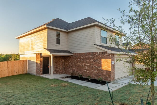 Building Photo - 4818 War Horse Dr