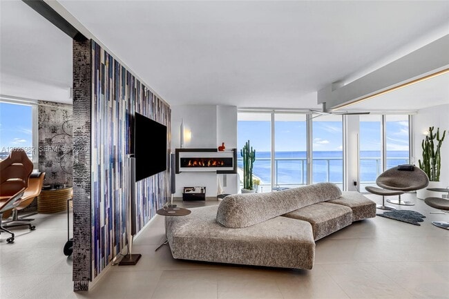 Building Photo - 6365 Collins Ave