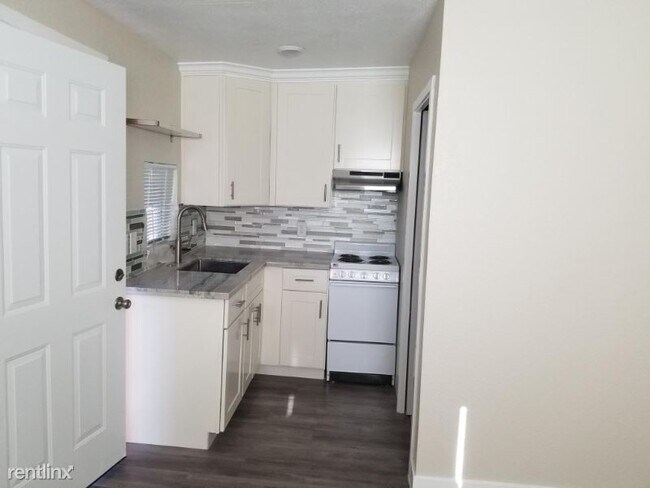 Foto del edificio - 1 br, 1 bath House - 187 George St