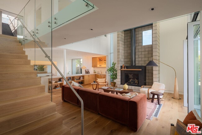 Building Photo - 2801 Sanborn Ave