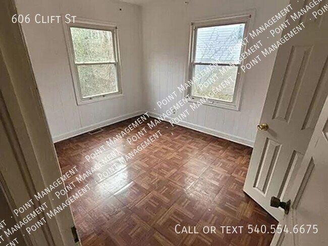 Foto del edificio - Cozy 2 Bed 1 Bath Close to Downtown Martin...
