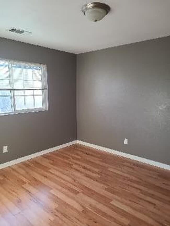 Foto del edificio - 3 Bed 2.5 bath Townhome