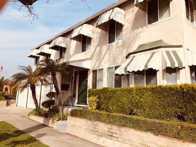 Foto del edificio - 112 S Chevy Chase Dr