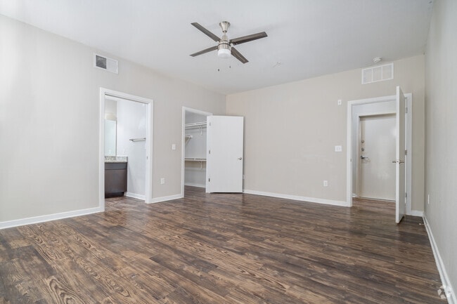2BR, 2BA - 1280SF - Bedroom 1 - Peanut Factory