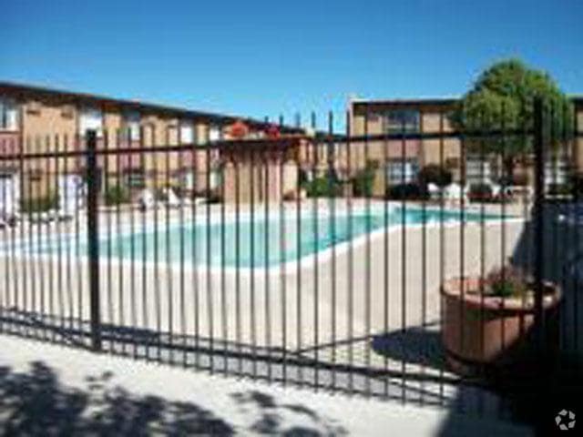 Pool - Casitas de Bella