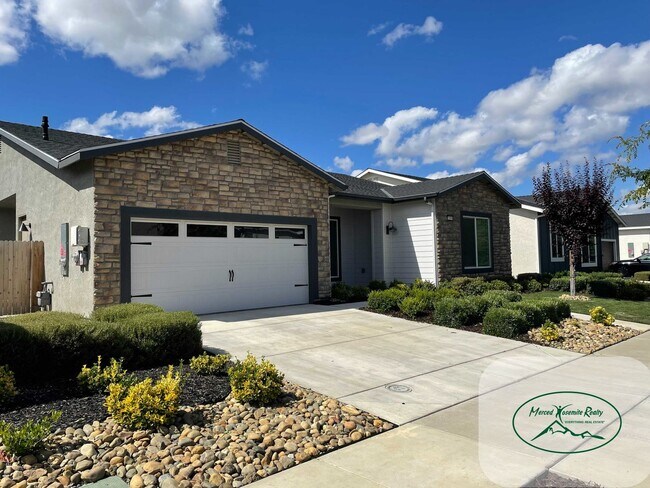 Foto del edificio - Vacant- Must Apply to schedule viewing