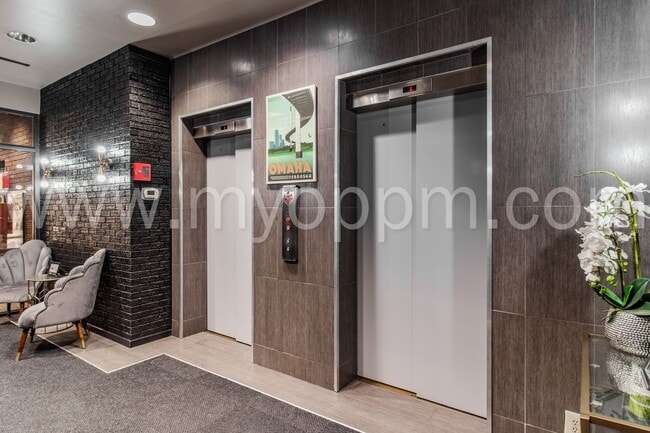 Photo - The Regis Apartment