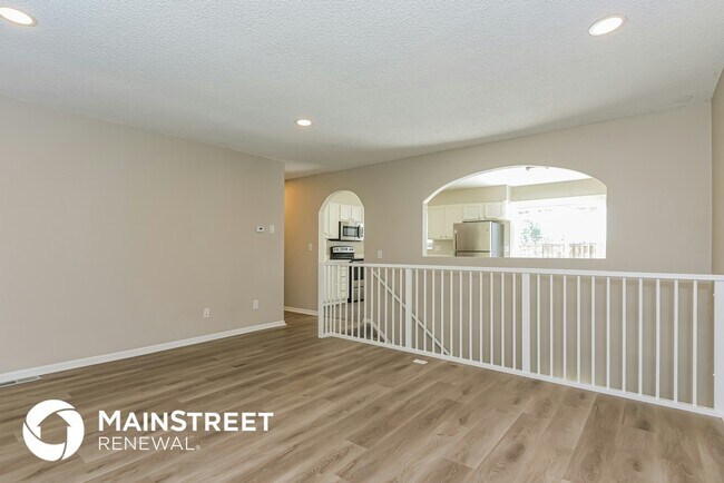 Building Photo - 16797 E Mansfield Cir
