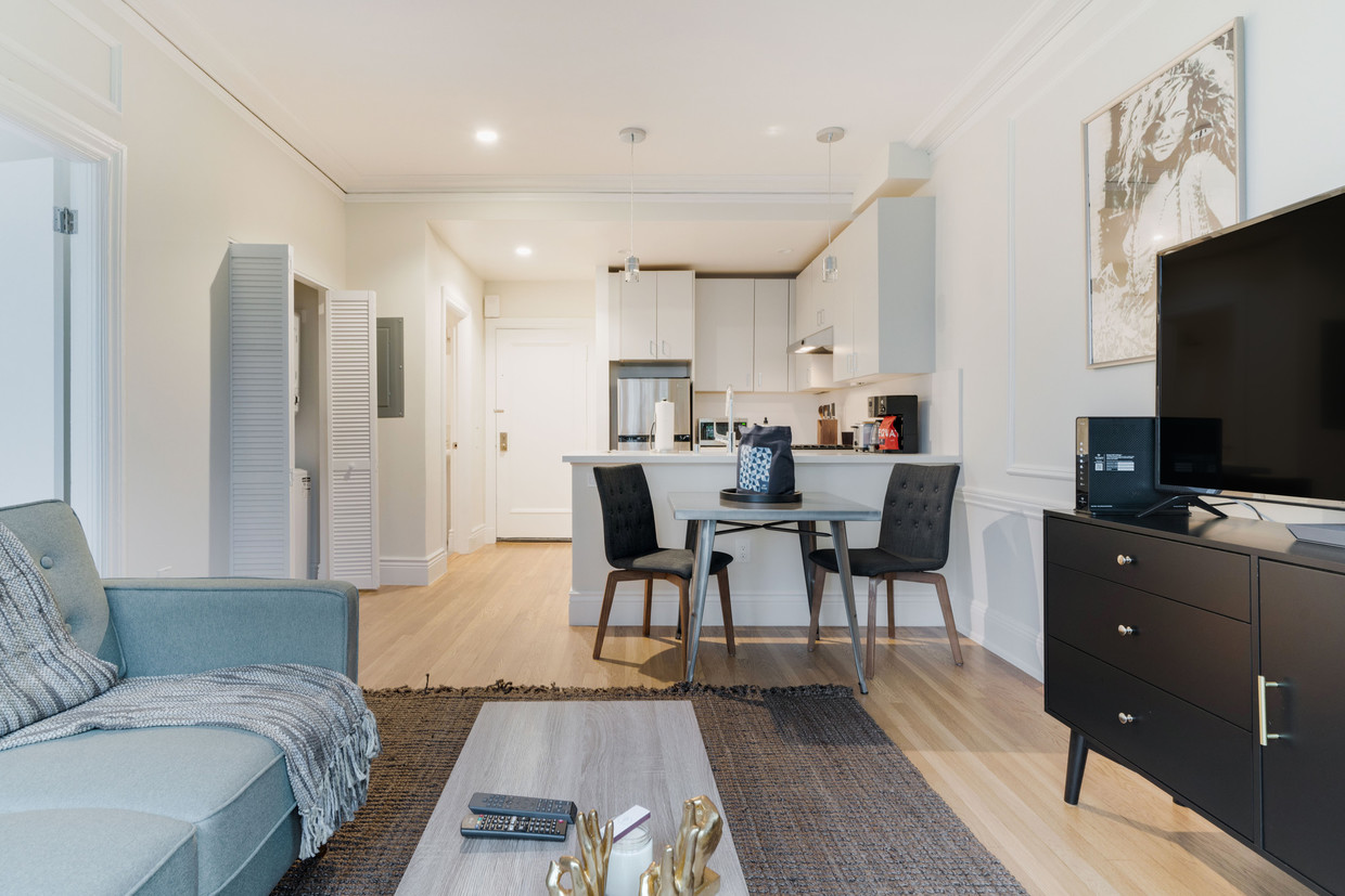 Foto principal - 655 Powell St