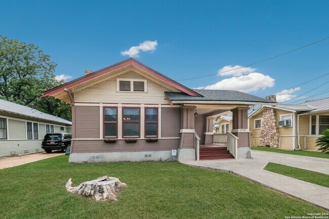 Foto del edificio - 638 Cedar St
