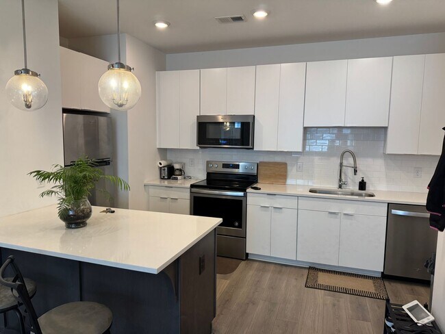 Foto del edificio - Great Studio in the Heart of Nashville