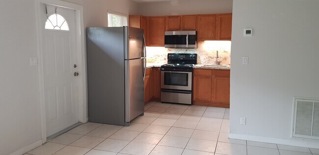 Foto del edificio - 818 Tequesta St