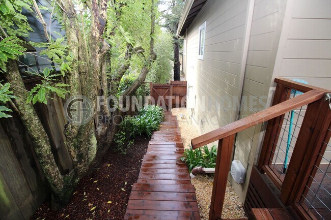 Foto del edificio - Charming Mill Valley Home with Backyard Office – Prime Boyle Park Location, Just a 5-Minute Walk ...