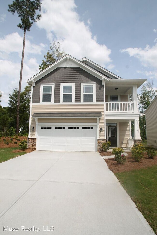 Building Photo - 3 br, 2.5 bath House - 1446 Kings Grove