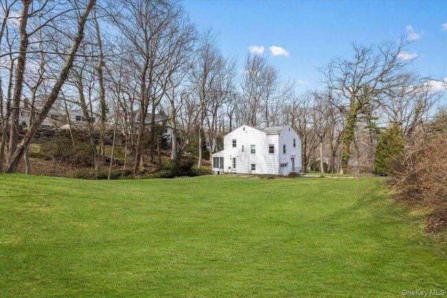 Photo - 111 Spier Rd House