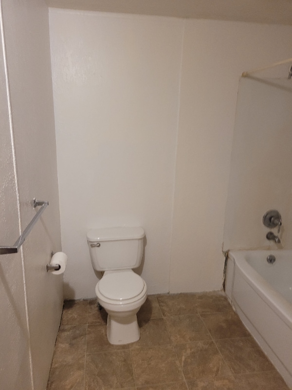 Building Photo - 10 9th Ave