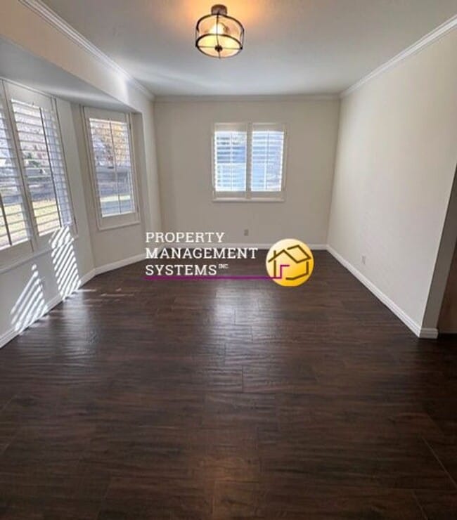 Building Photo - 5 Bedroom Home in Draper!