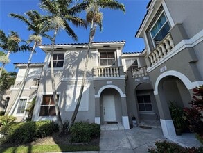 Building Photo - 14046 SW 49th St