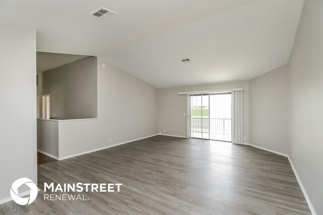 Foto del edificio - 4651 N 99th Dr