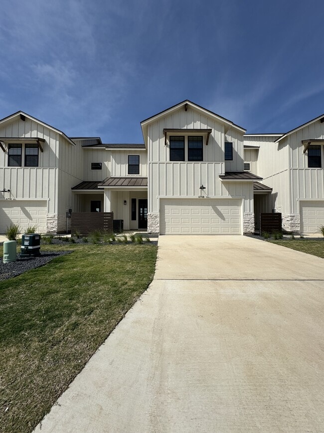 Building Photo - 6708 Abode Ave