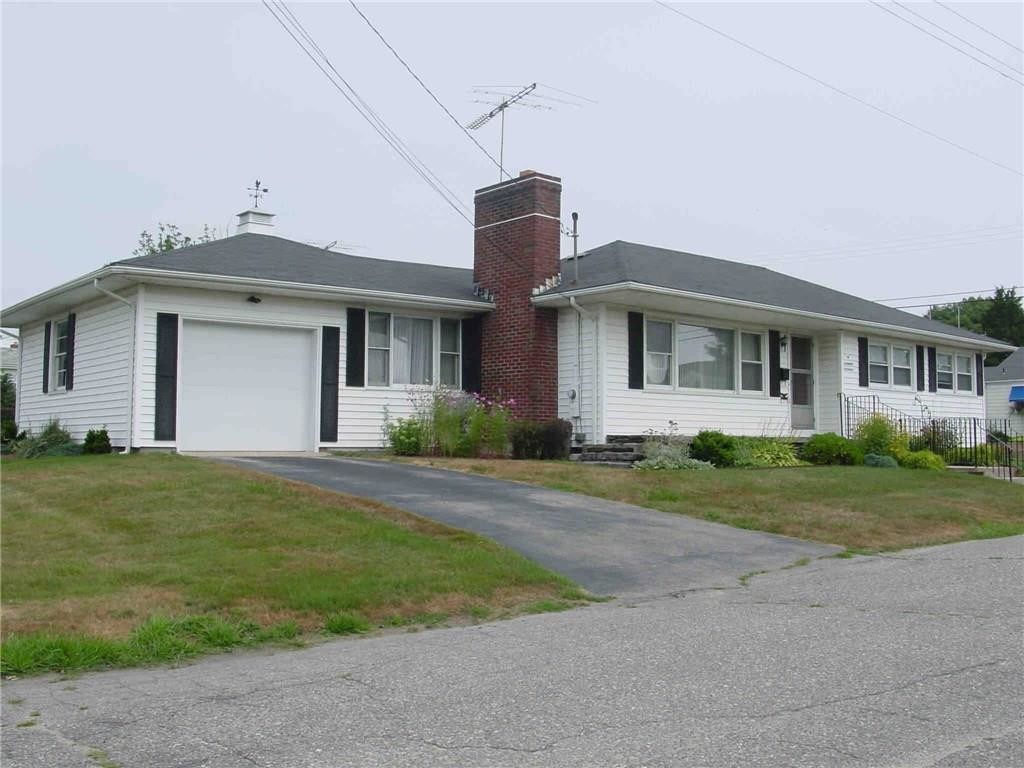 Primary Photo - 14 Leonard Terrace