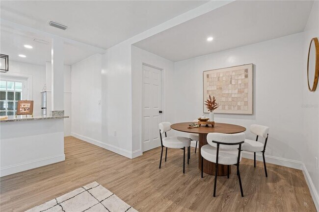 Foto del edificio - 4635 22nd Ave N