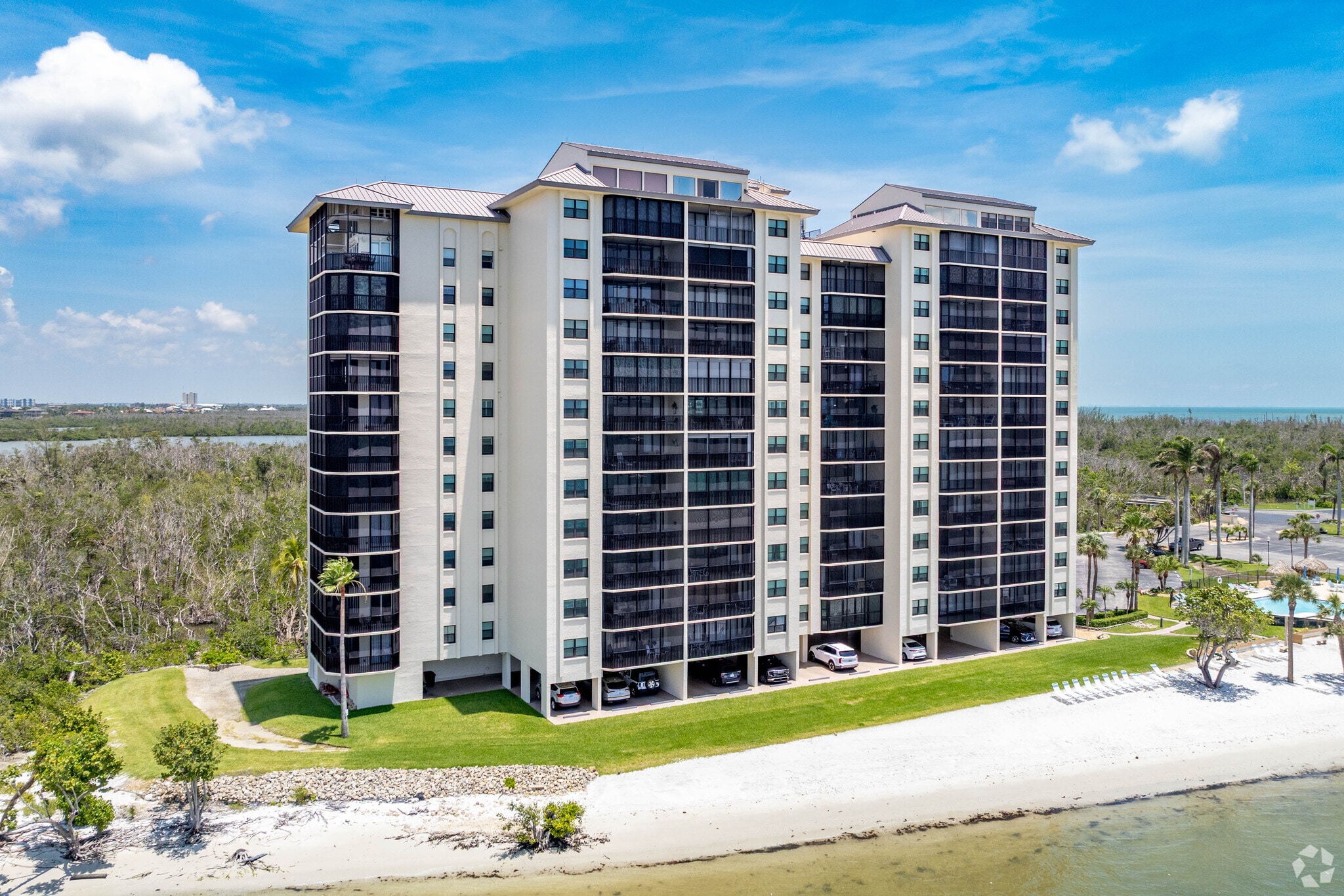 Sanibel Harbour Tower