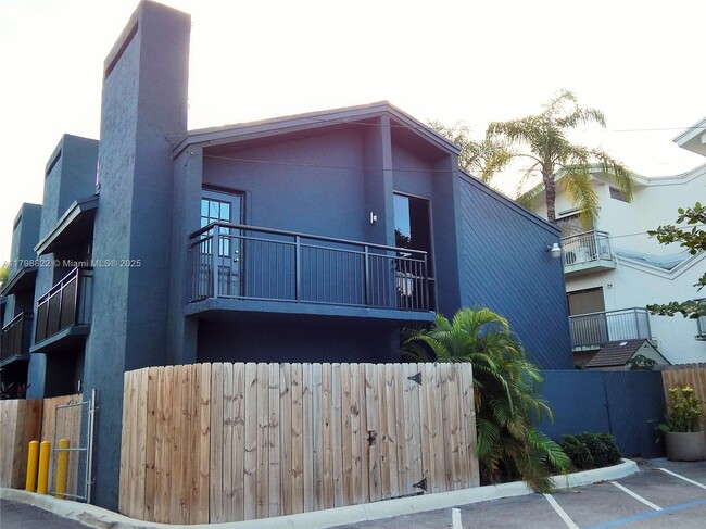 Foto del edificio - 3115 SW 27th Ave