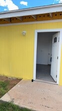Building Photo - 2048 W Cougar Pl