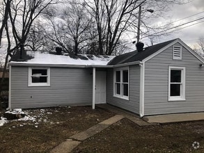 Building Photo - 3762 Lentz Ave