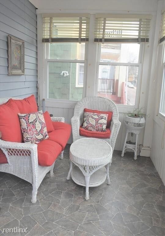 Building Photo - 2 br, 1 bath  - 38 Monadnock St