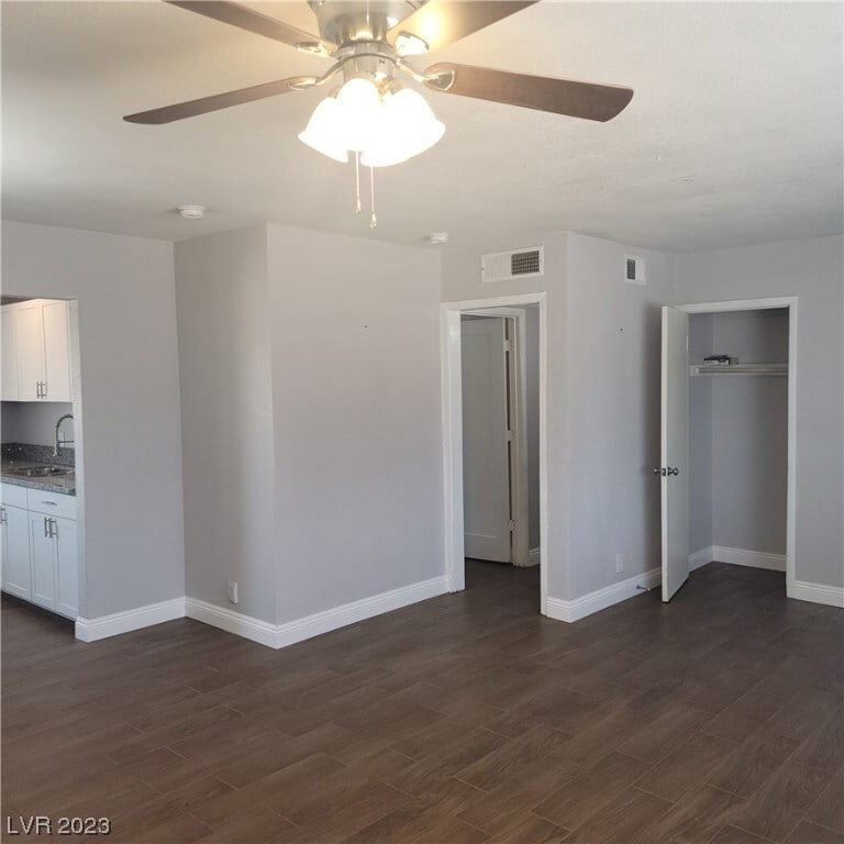 Primary Photo - 2037 Hassell Ave