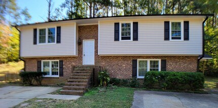 Building Photo - 107 Stowe Pl