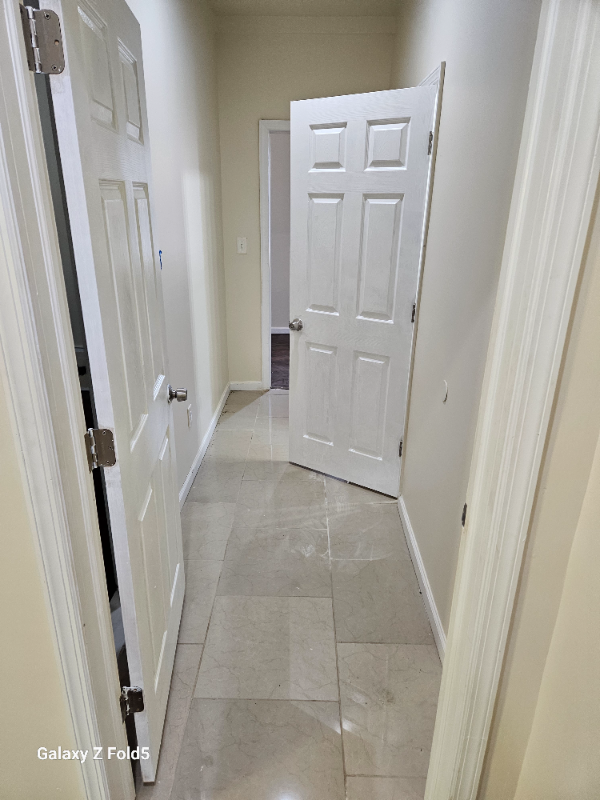 Foto principal - 467 Hawthorne Ave
