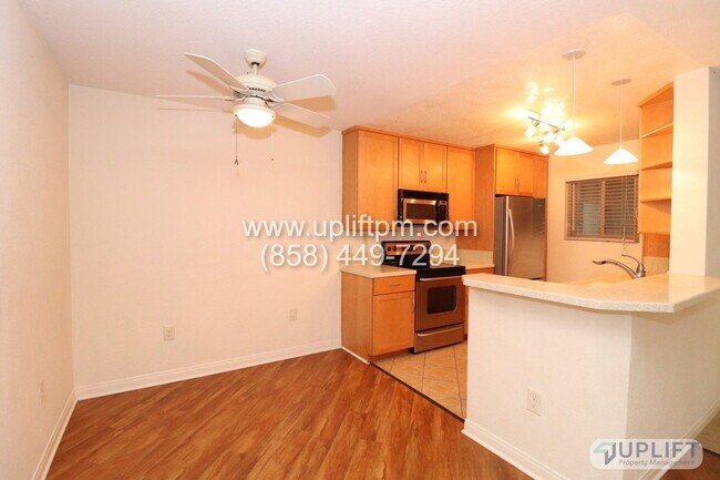 Foto del edificio - 9740 Mesa Springs Way