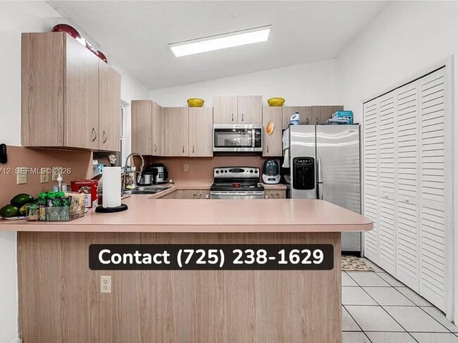 Foto del edificio - 12785 SW 59th St