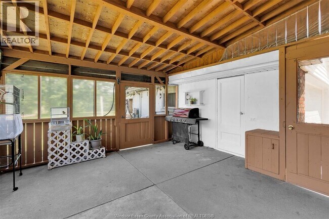 Photo du bâtiment - 1780 Ford Blvd