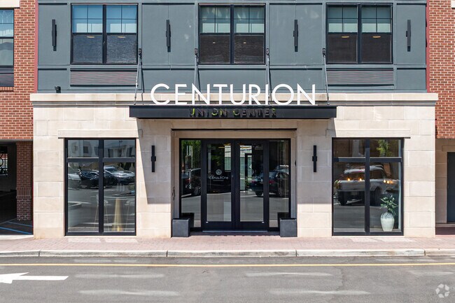 Entrada - Centurion Union Center