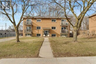 Building Photo - 358 Grey St