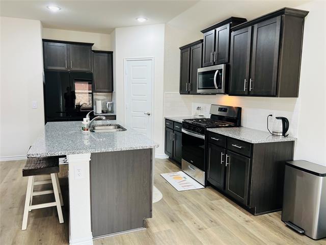 Building Photo - 7217 Bledington Ln