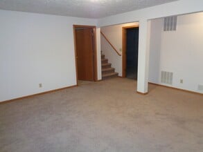 Building Photo - 5516 Ezekiel Pl
