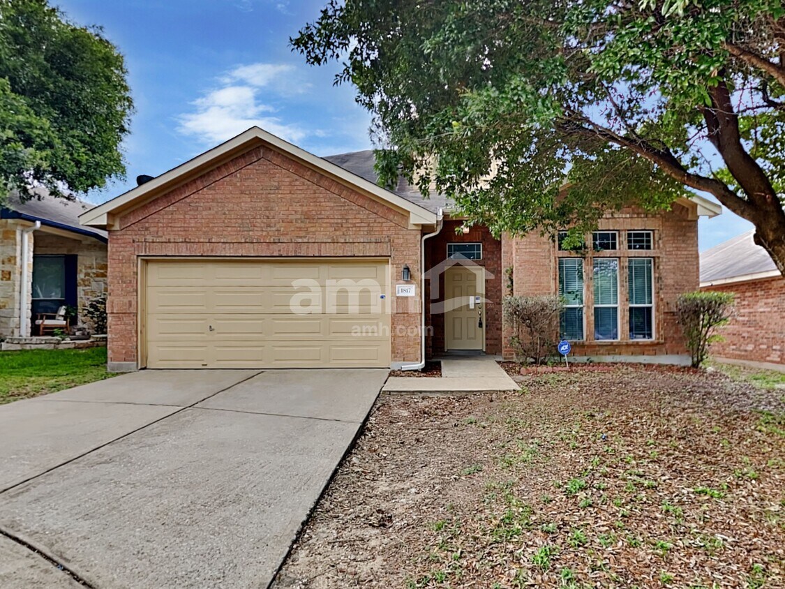Foto principal - 1817 Melissa Oaks Lane