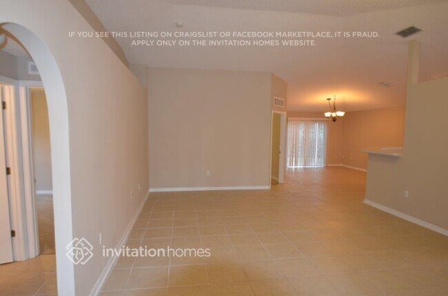 Foto del edificio - 4118 Half Moon Cir