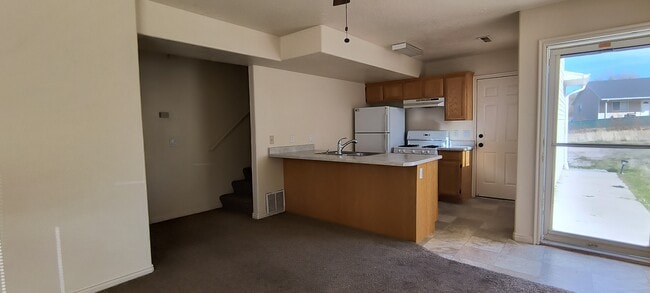 Building Photo - 1588 Southern Homestead Blvd