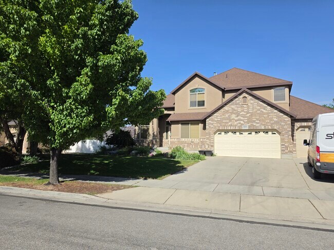 Building Photo - 10253 S Chestnut View Ct