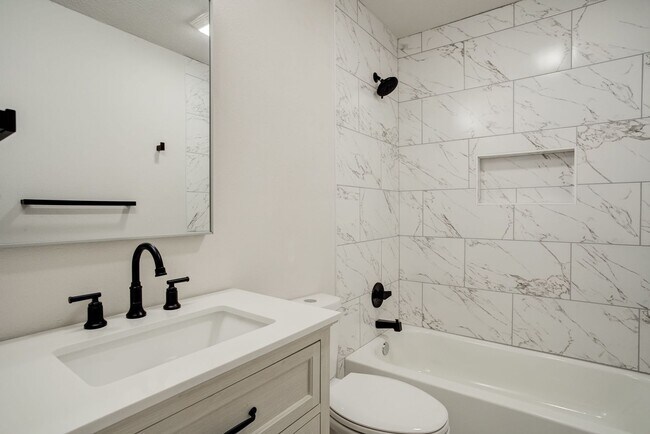 Foto del edificio - 228 Hickory St