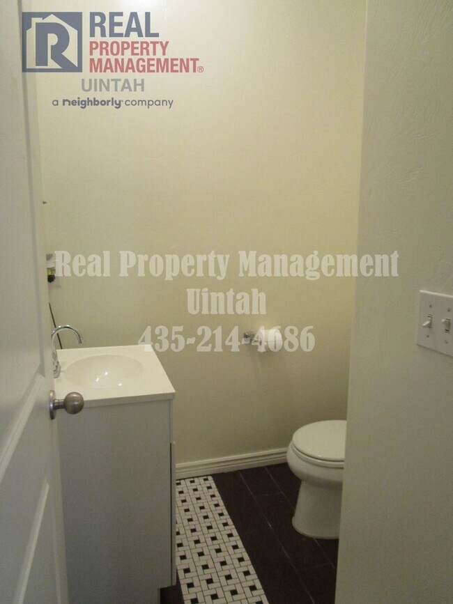 Foto del edificio - 393 E 600 S