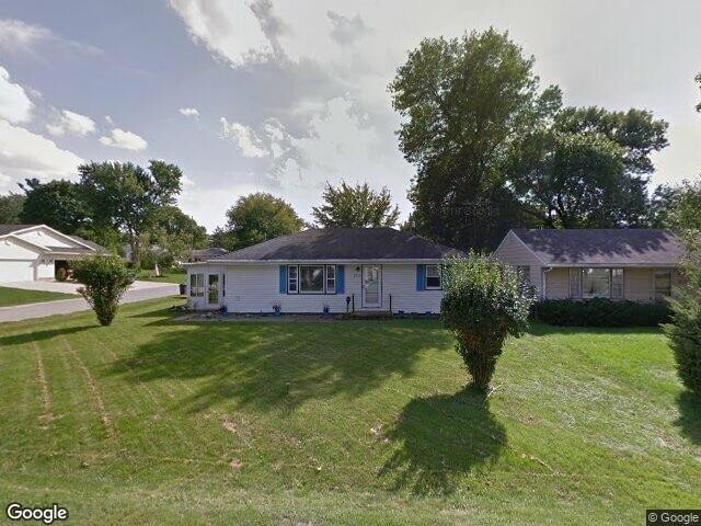 Building Photo - 703 W Pleasant St