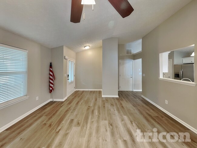 Foto del edificio - 210 Brookstone Trail