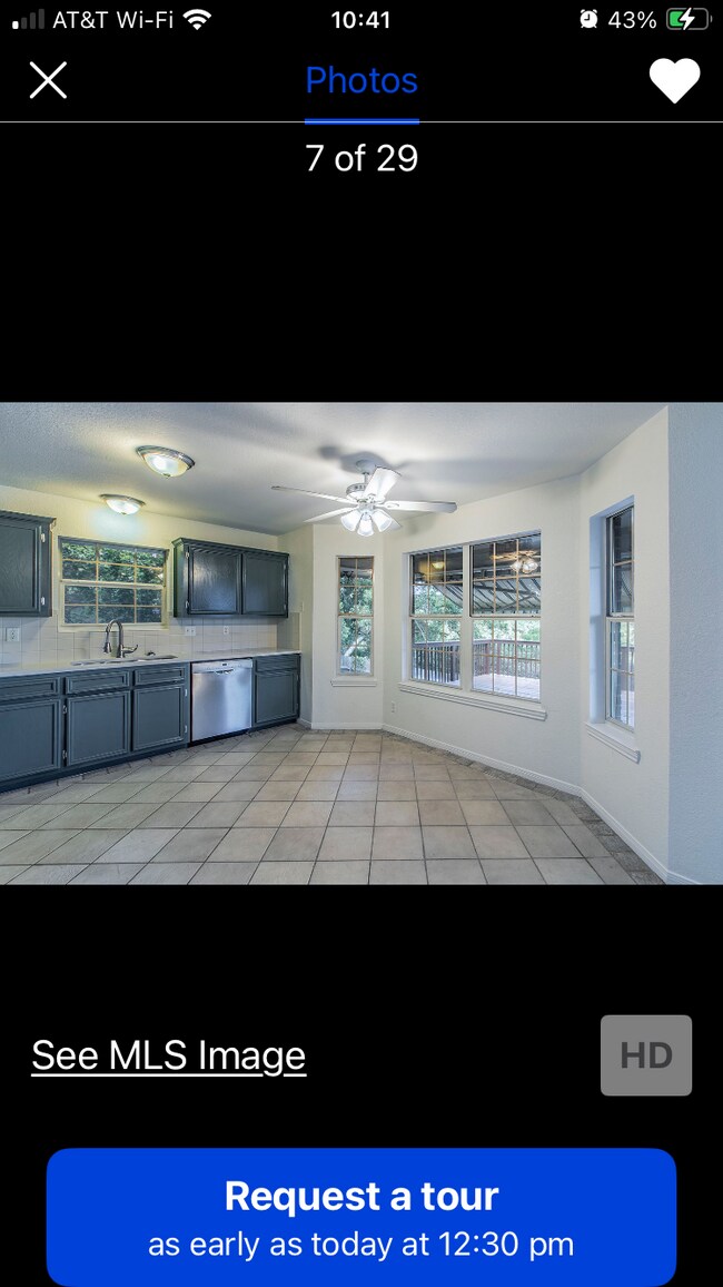 Foto del edificio - 3349 Eagle Point W Ave